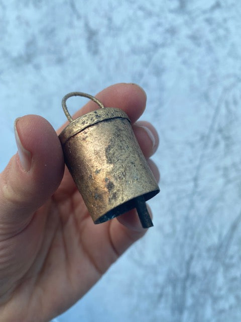 
                  
                    CYLINDER BELL
                  
                