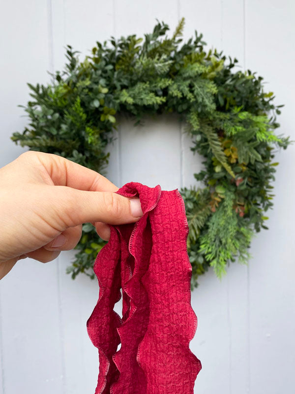 red crinkle ribbon