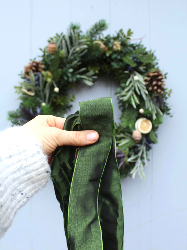 GREEN RIBBON