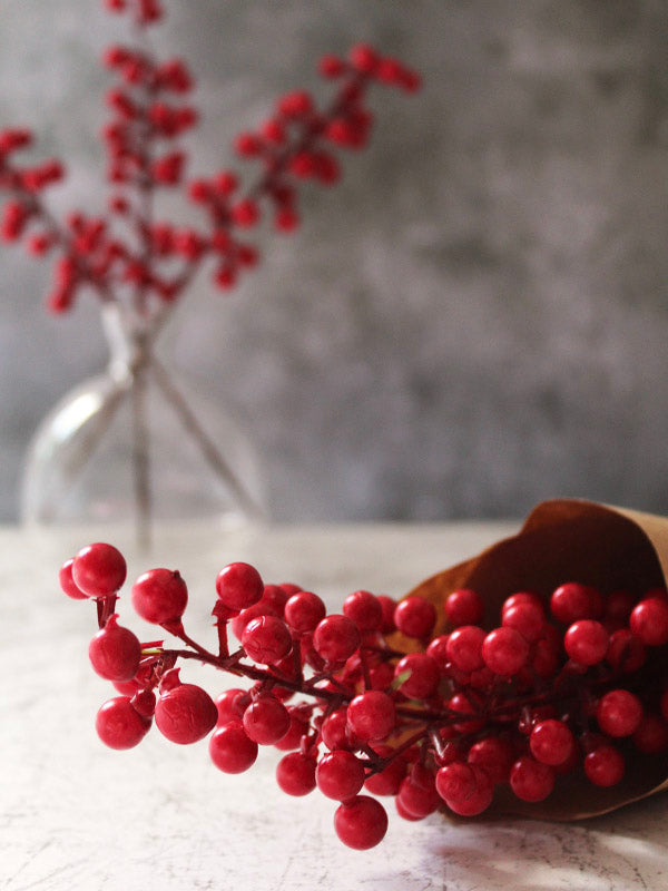 artificial red berries