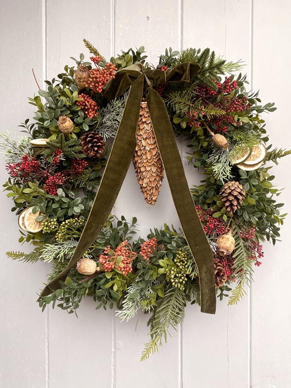 
                  
                    Christmas wreath 
                  
                