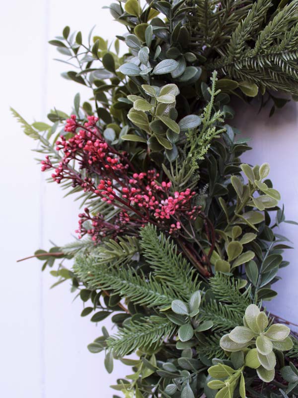 
                  
                    wreath kit
                  
                