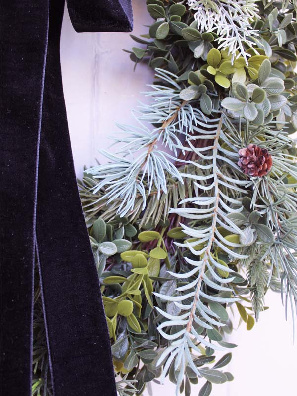 
                  
                    velvet ribbon wreath
                  
                