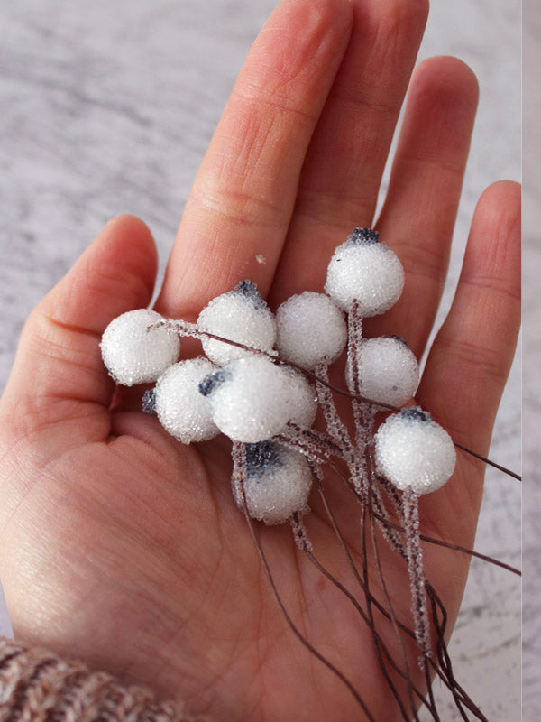 artificial snowberries