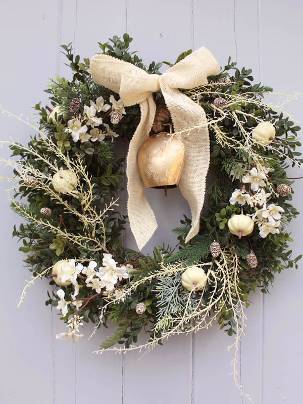 
                  
                    CREAM PUMPKIN WREATH
                  
                