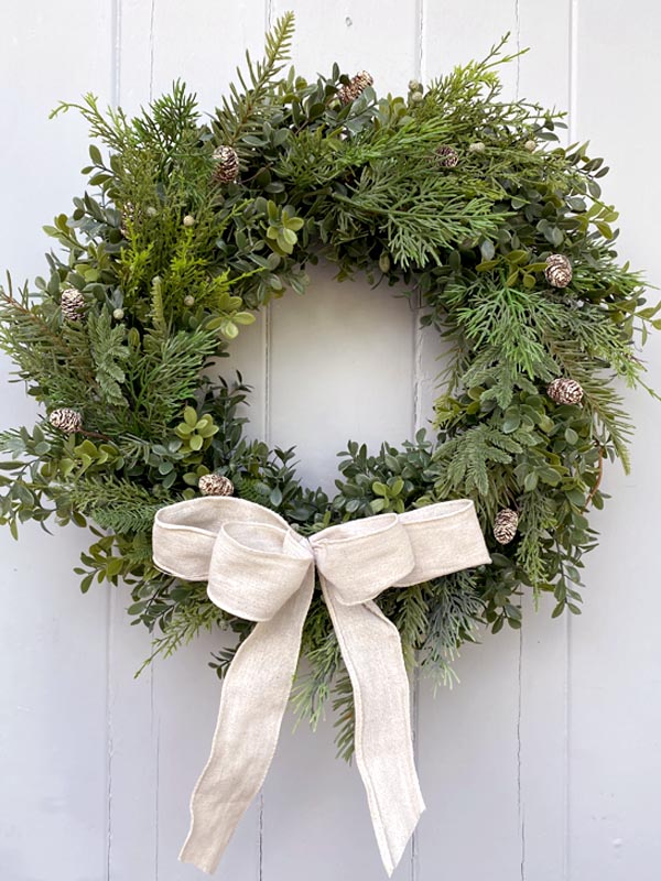 HOW TO MAKE A FULL WREATH