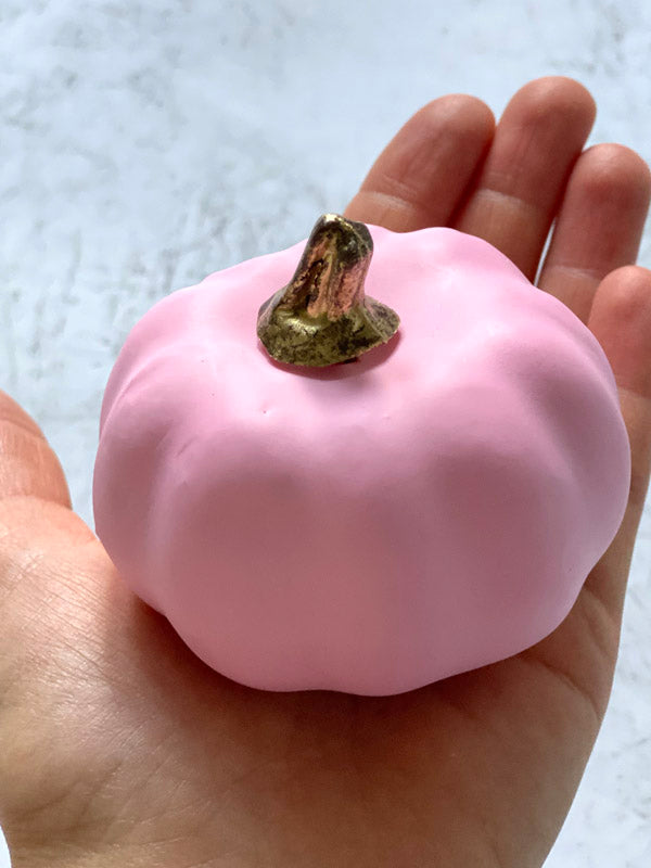 MEDIUM PINK PUMPKIN